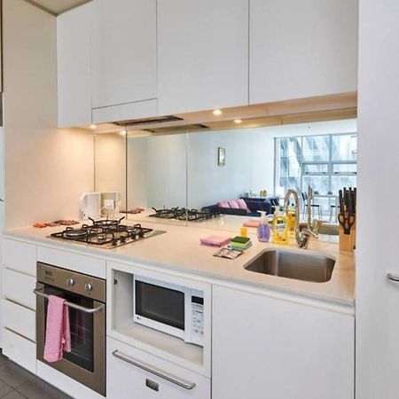 Docklands Convenient & Modern 1 Bed Apartment Melbourne Bagian luar foto